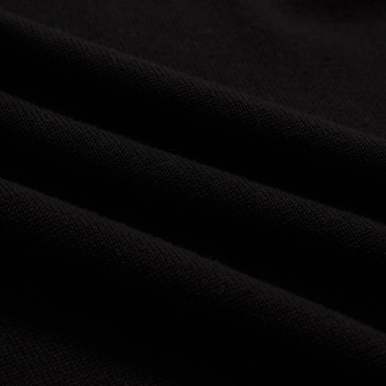 Men's Black Classic Lightning Embroidered Knit T-Shirt - Image 8