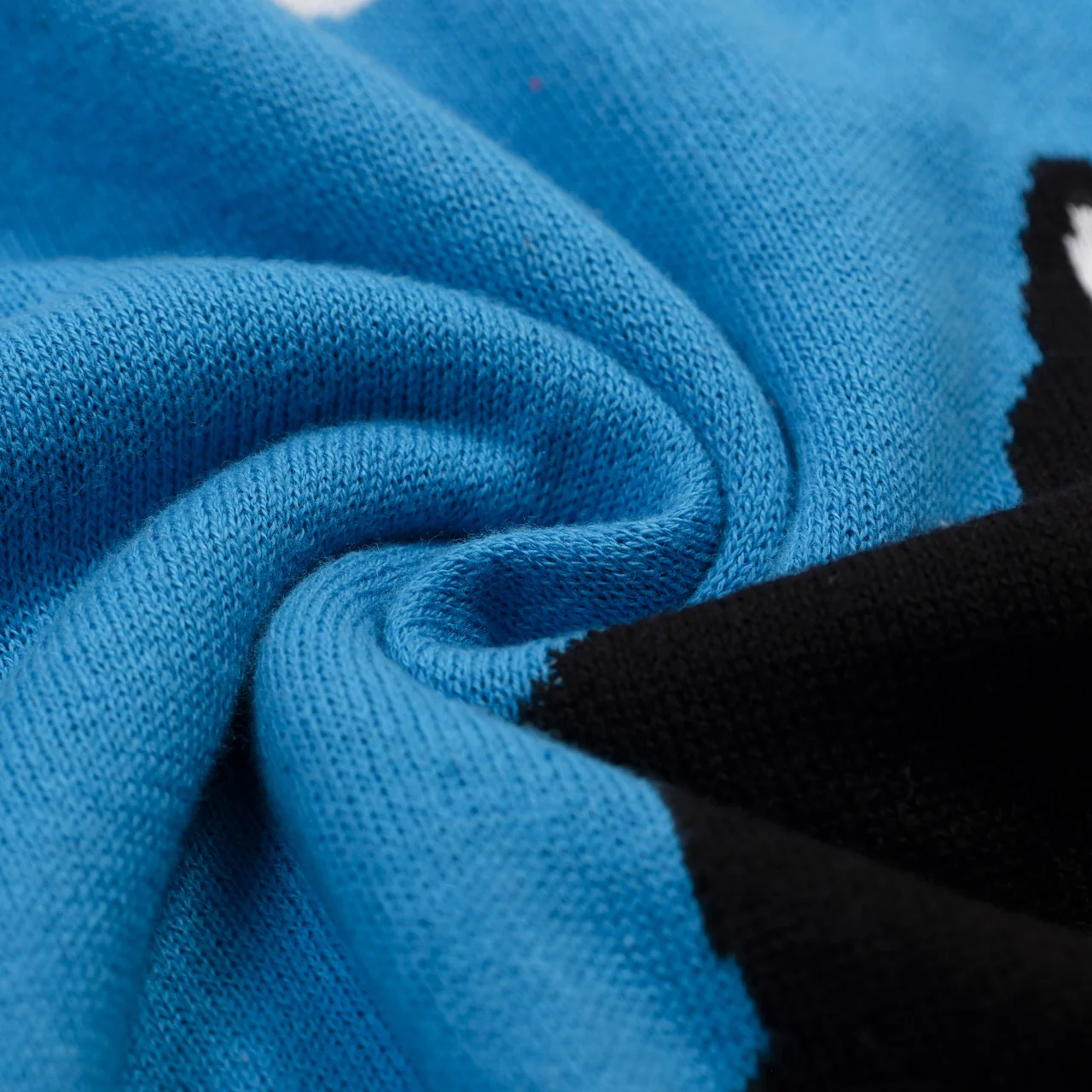 Men's Blue Retro Cow & Cat Jacquard Knit Cardigan - Image 10