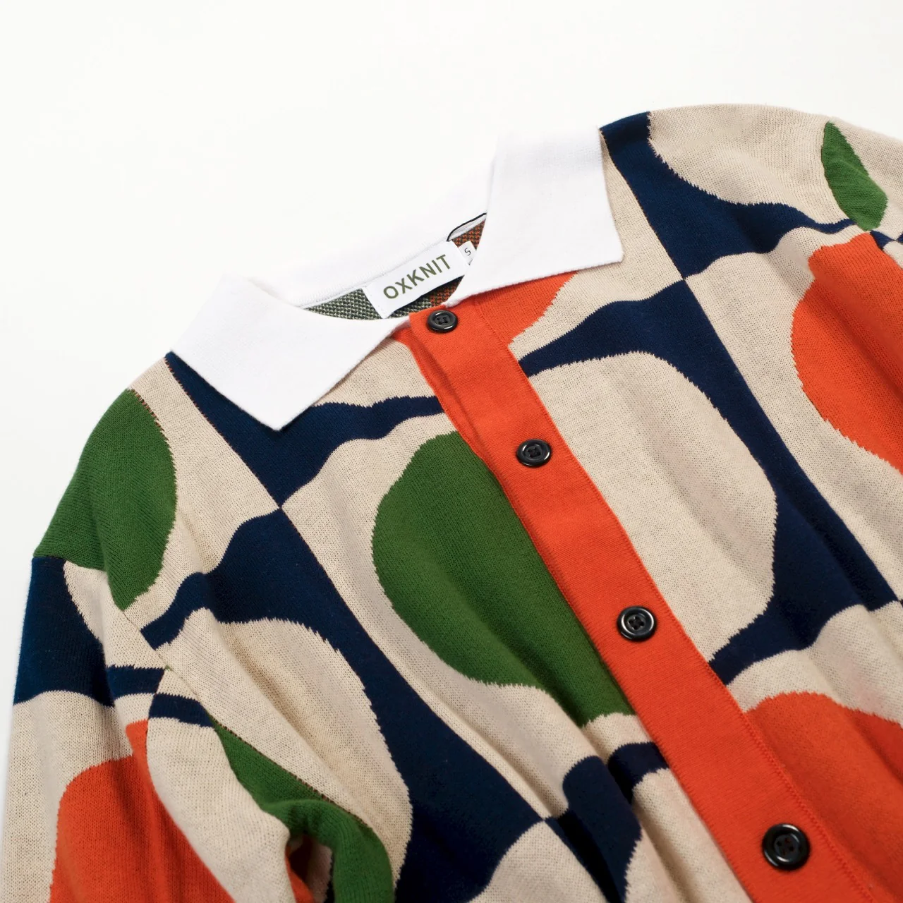 Men's Retro Art Trend Knitted Cardigan - Image 6