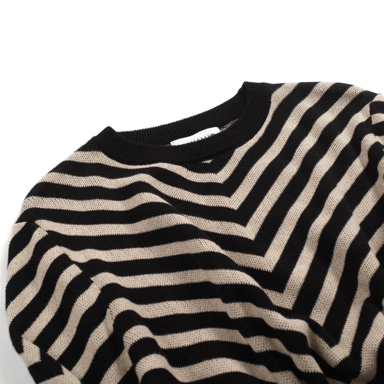 Women's Black Striped Classic Jacquard Knitwear - Image 10